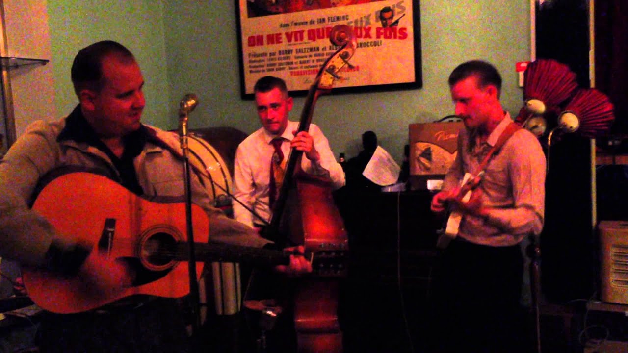 Johnny Jean & The Humdingers - Trouble Bound