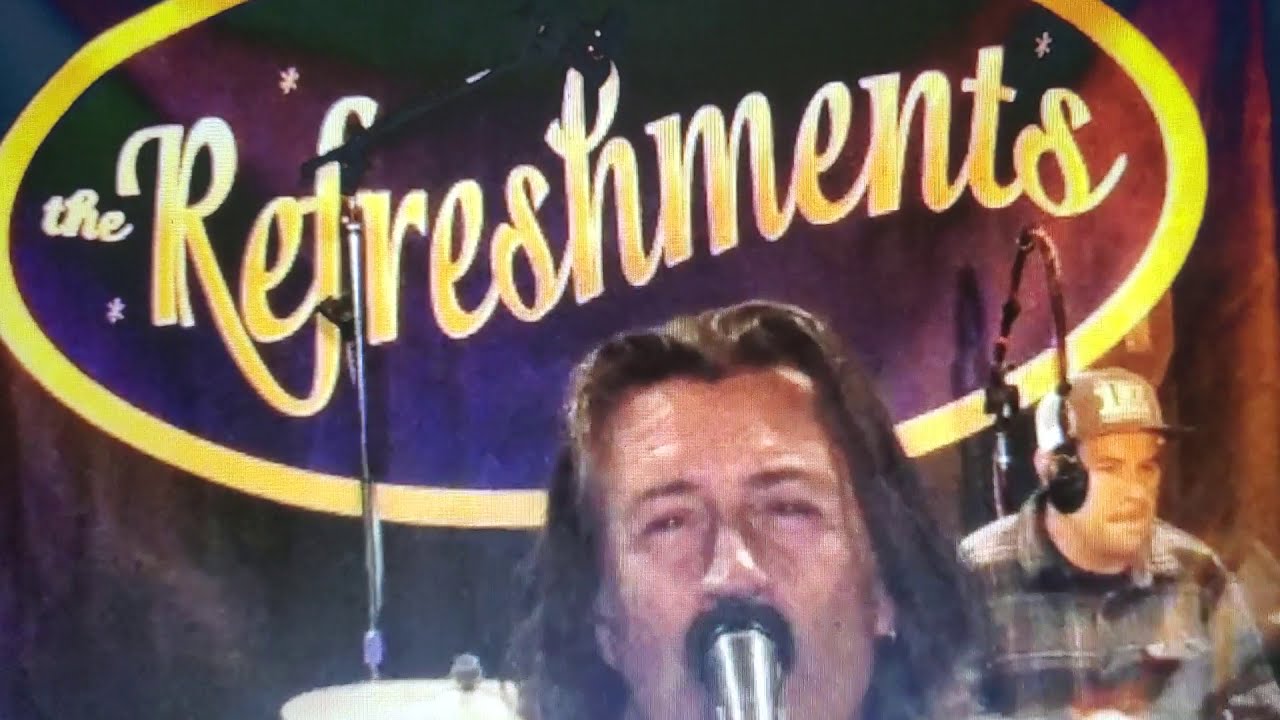 The Refreshments performing 