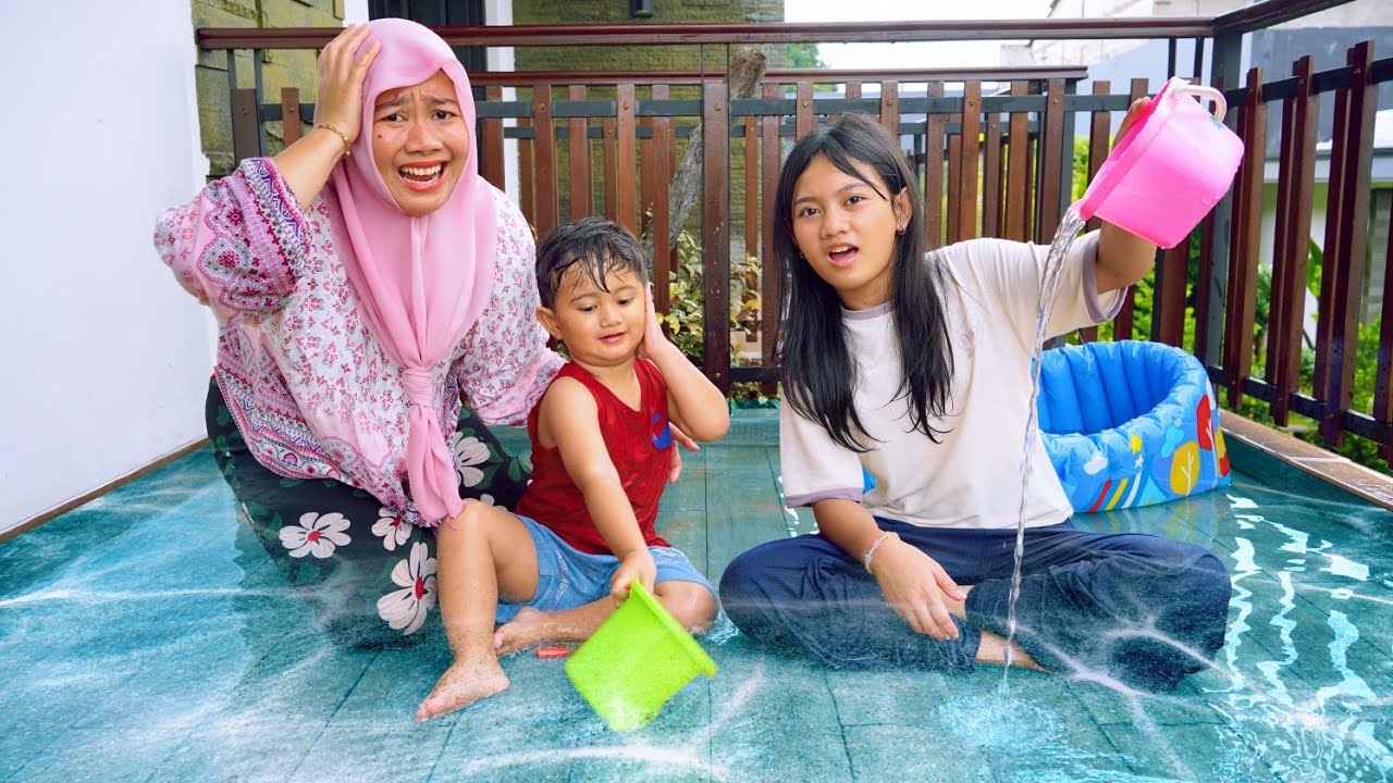 SALSA AZAM NYEROK AIR BANJIR 😱 LIHAT ADA ULAR BESAR