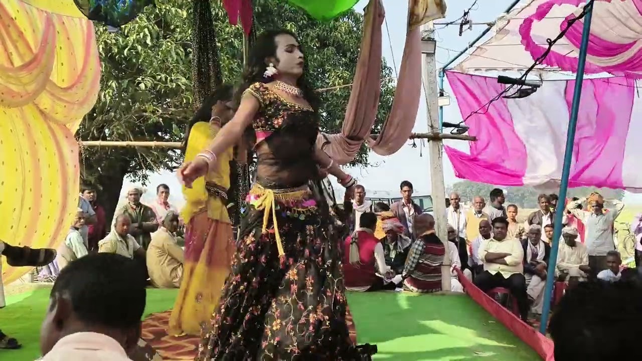जय मां अंबे संगीत एंड ड्रामा पार्टी पता बैंक रोड पकड़ी कंपनी मालिक राम अवतार मोबाइल नंबर 9648368460