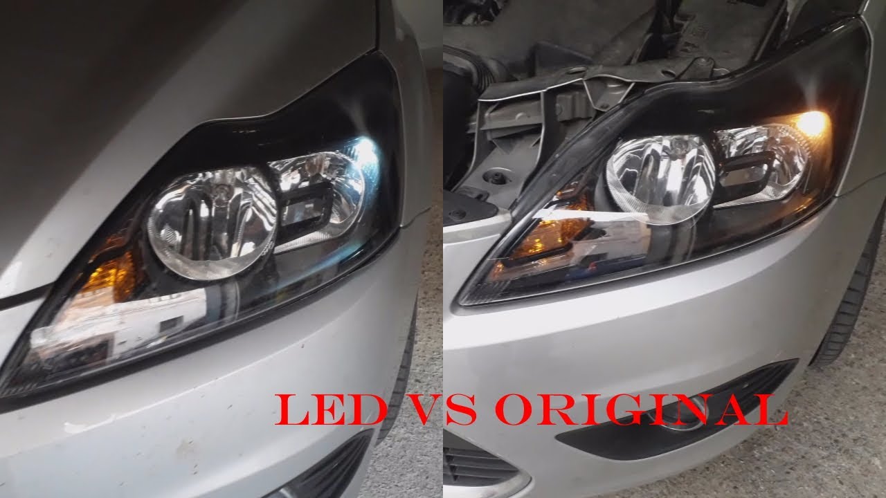 Come sostituire le posizioni anteriori FORD FOCUS MK2 2008-2011