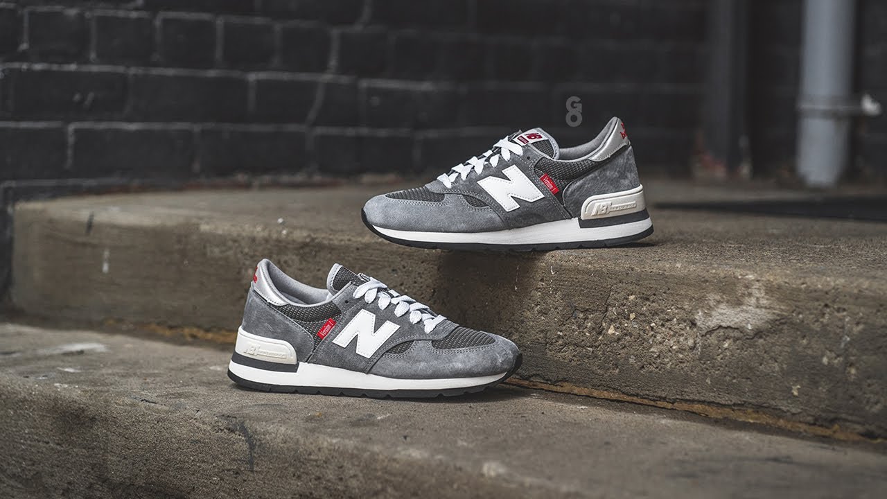 New Balance 990 V1 