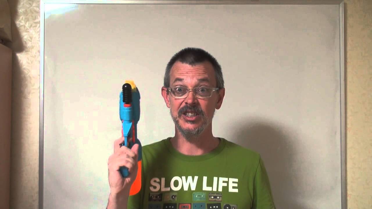 Learn English: Daily Easy English Expression 0232 -- 3 Minute English Lesson: squirt