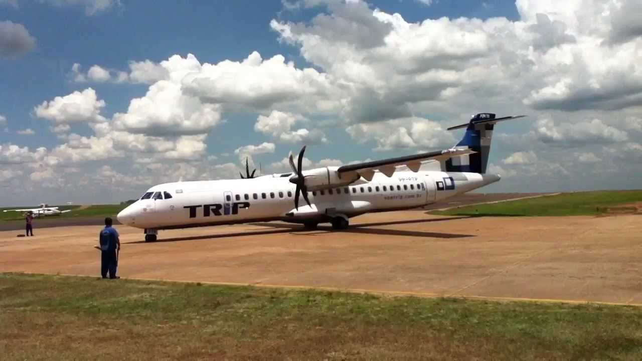 Chegada da aeronave ATR 72-500 (PP-PTP) TRIP linhas aereas