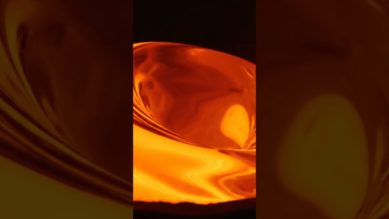 Molten Glass Glow: Viscous Amber ASMR Animation
