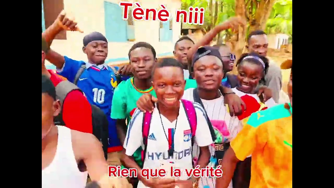 Freestyle du rap dans le bâtiment Z