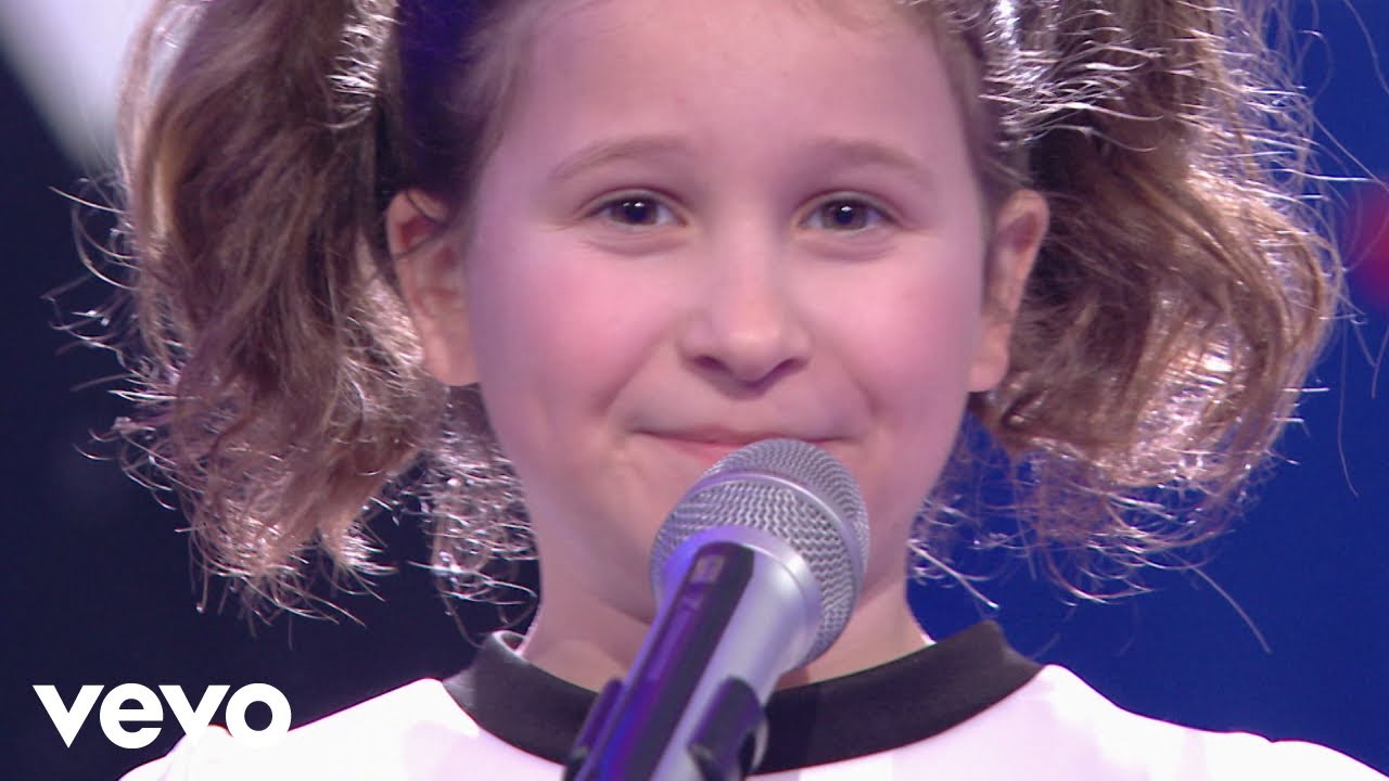 Piccolo Coro dell'Antoniano - Giovanissimo papà (Live) - 65° Zecchino d'Oro