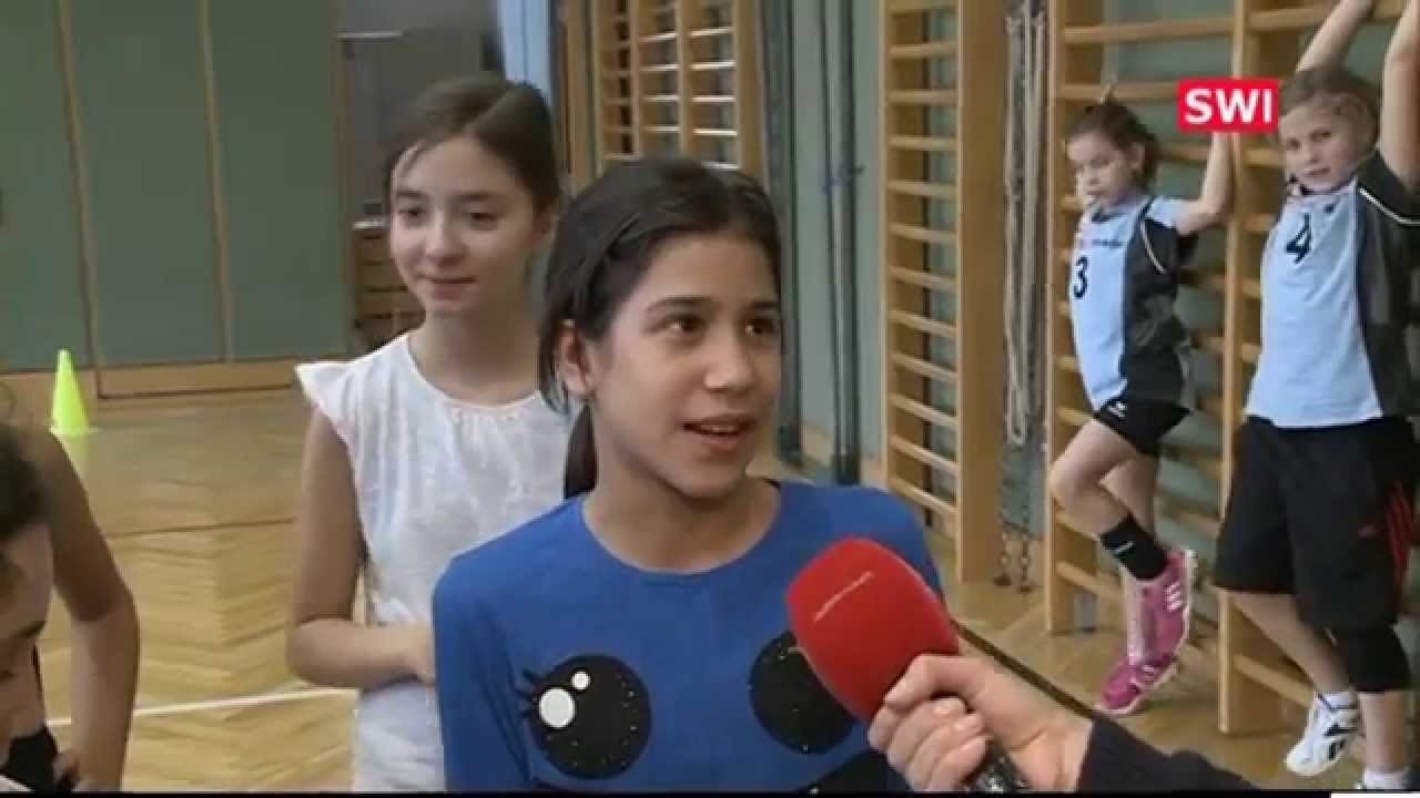 Schwechat: Volleyball Turnier der Volksschulen