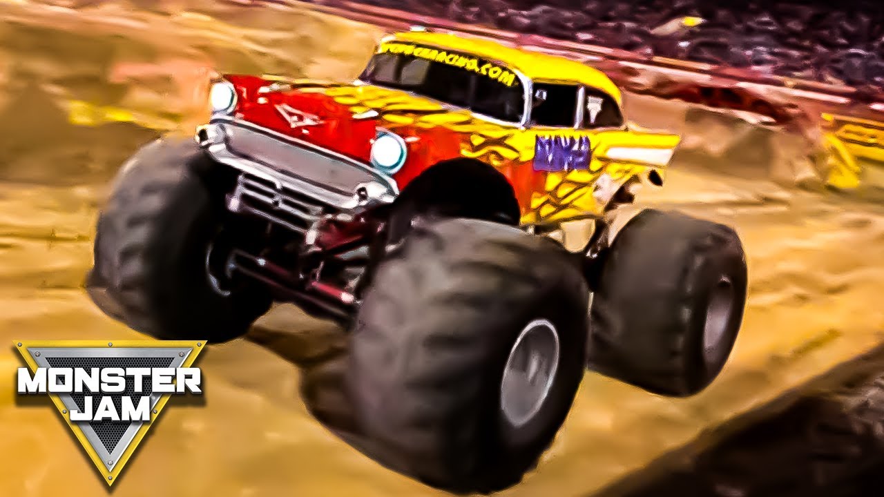 Avenger Freestyle | Monster Jam World Finals XIII | Monster Jam