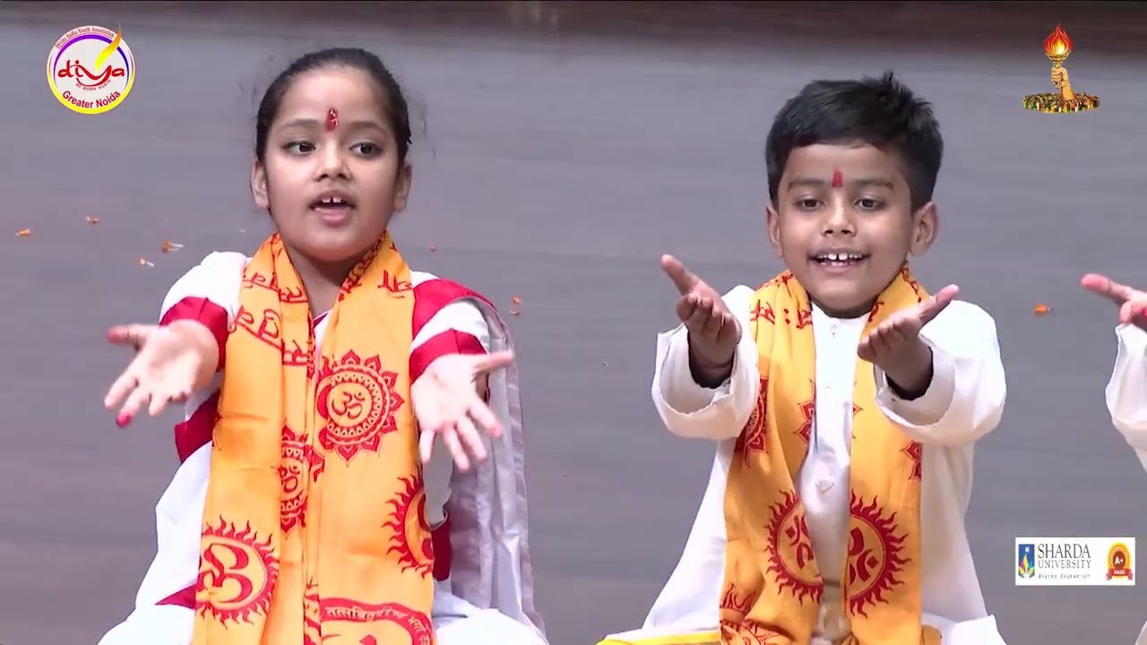 हम गायत्री माँ के बेटे तुम्हें जगाने आयें हैं - क्रांतिकारी गीत | दिया ग्रेटर नॉएडा