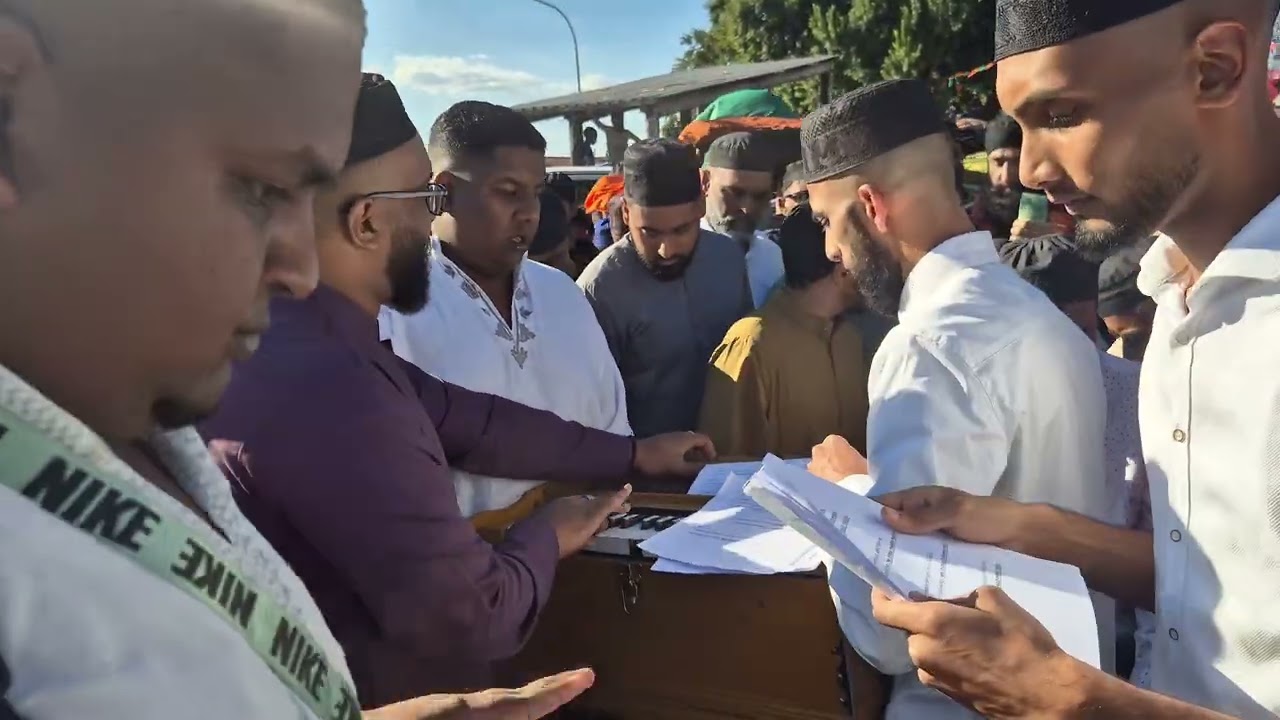 Chadar Procession (Hazrat Khalid Shah Bawa's Urs -2026) - Shahid Mohamed Qawal