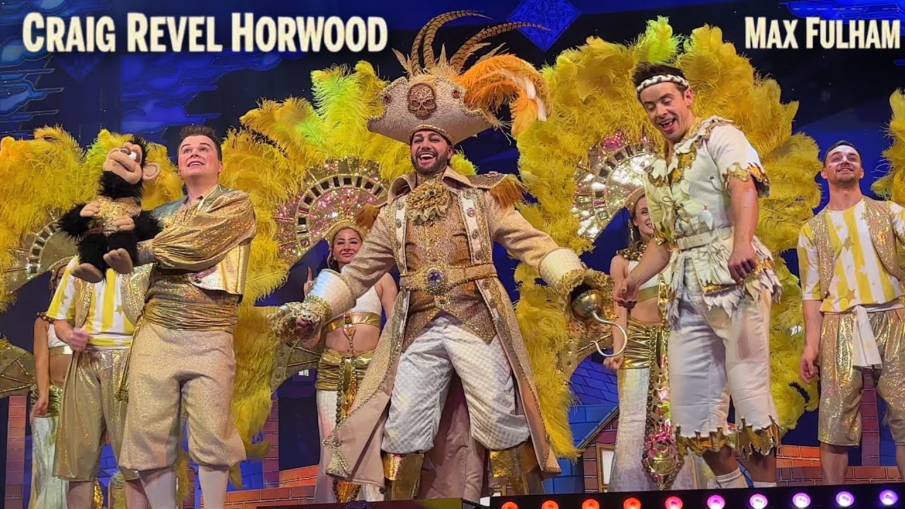 Milton Keynes Peter Pan CURTAIN CALL/Finale | Exclusive Footage