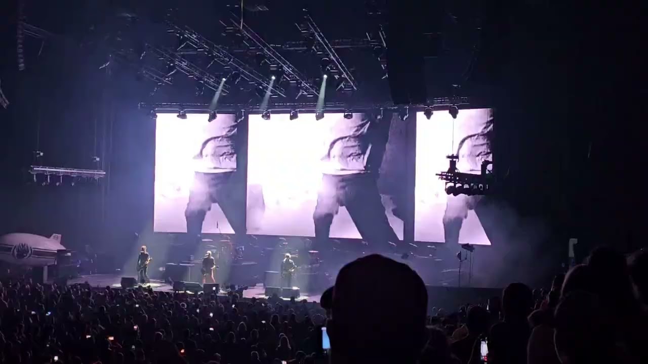 The Offspring - Self Esteem, January, 30th, 2026, Rogers Place, Edmonton, Alberta, Canada