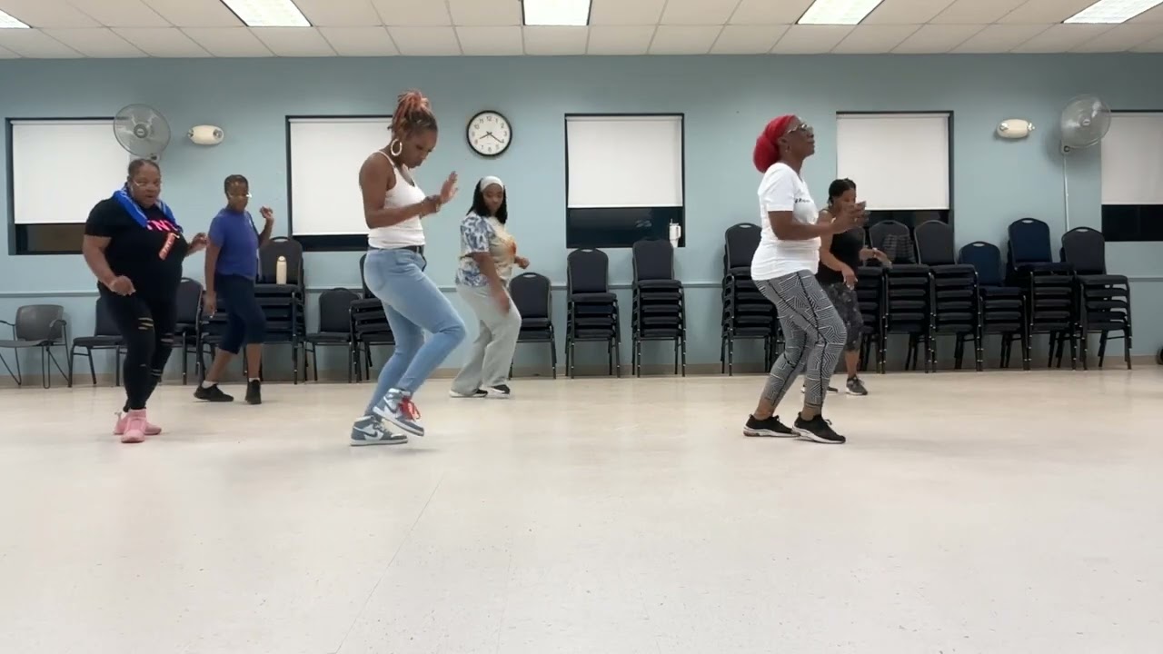 Touch me not line dance (Khrystal demo)