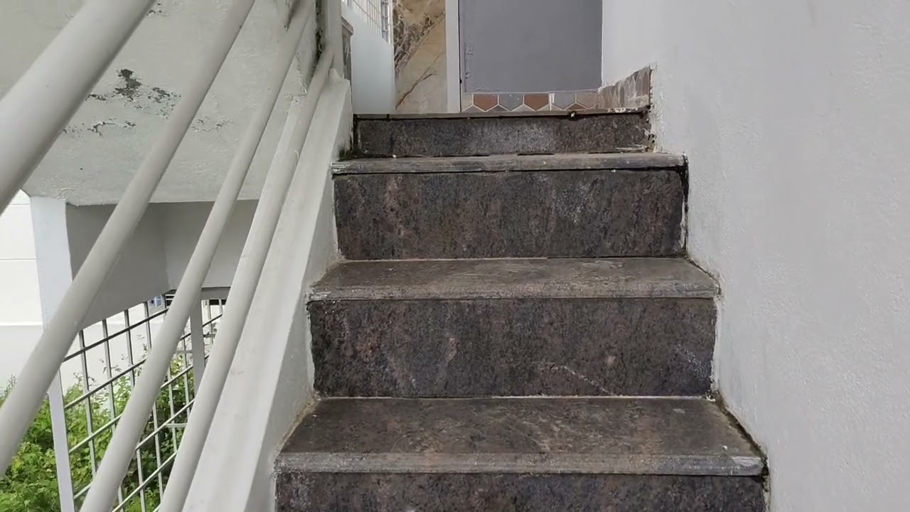 20x30 house for sale price 75lack location Nagasandra metro back bangalore call me 8618887178