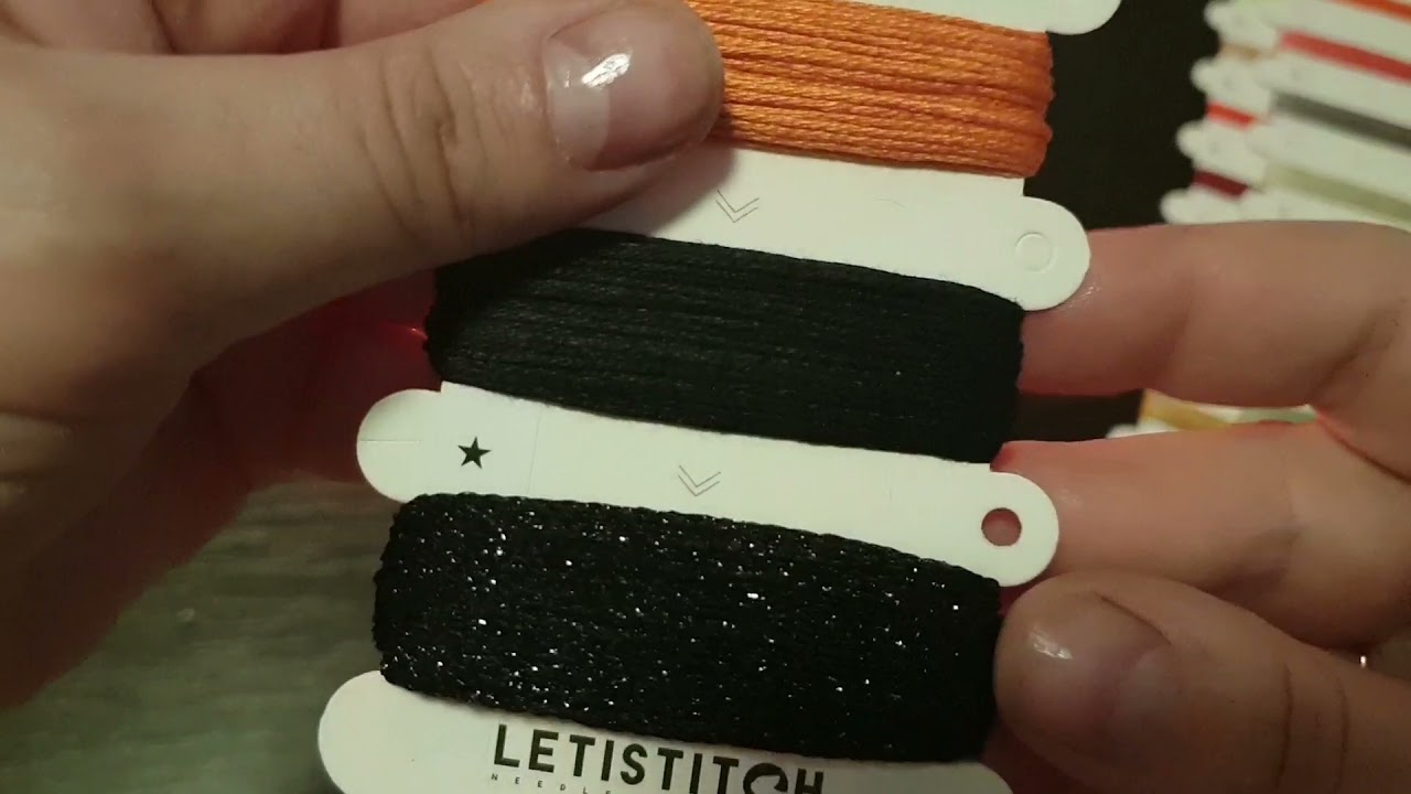 Обзор набора от ф. Letistitch L8008. Первые крестики, готовая игрушка.