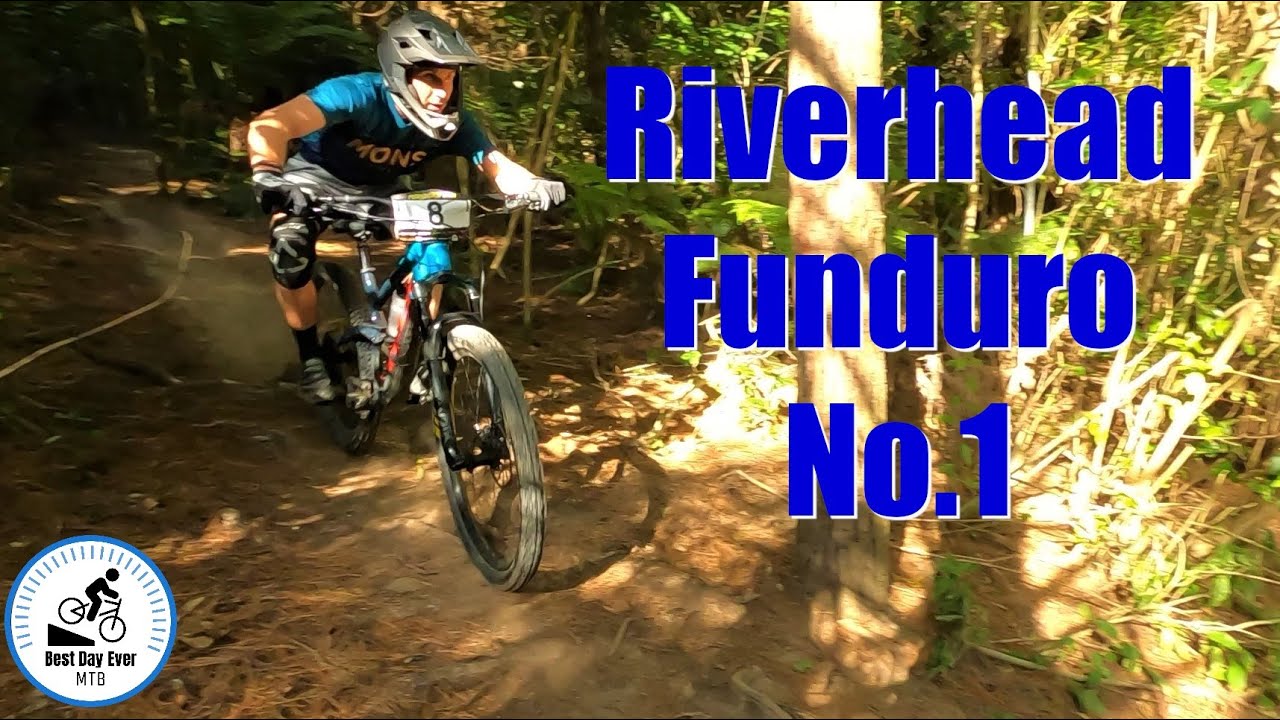 Riverhead Funduro- Friday night at the races.