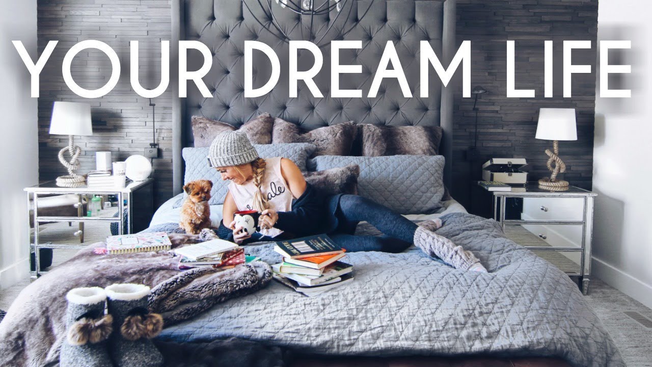 LIFE CHANGING BOOKS - How to Plan Your Dream Life | Angie Bellemare
