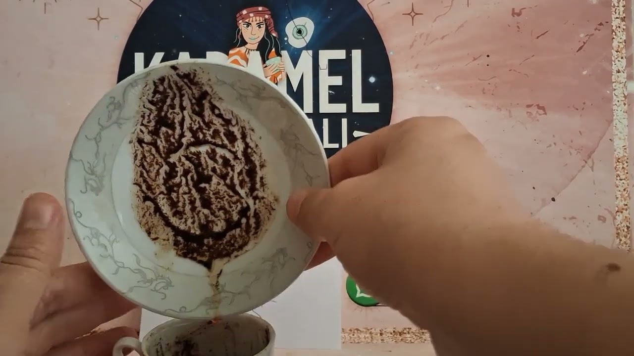 KOŞA KOŞA GİDİYORSUN HAYATINA MUCİZELER GELİYOR GENEL KAHVE FALI 