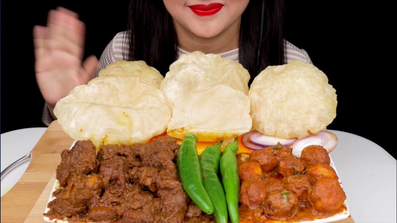 EATING LUCHI/PURI WITH DUM ALOO,MUTTON KOSHA *FOOD EATING VIDEOS* ASMR MUKBANG EATING SHOW
