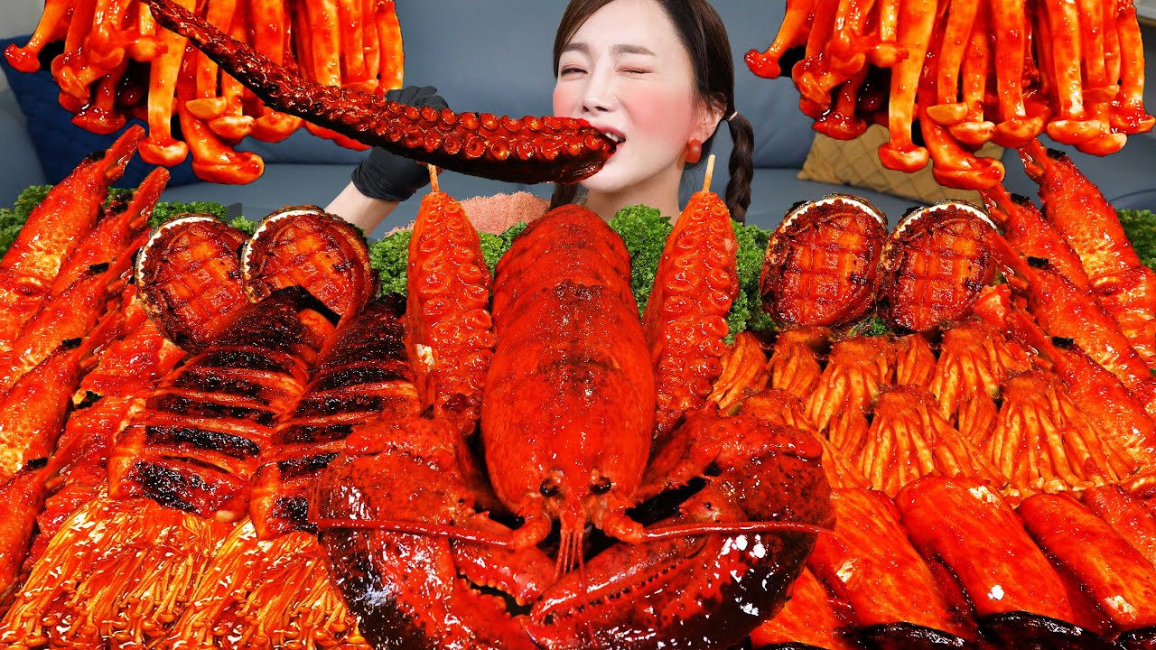 RUS SUB) Spicy Lobster 🦞 Abalone Squid Enoki Mushroom BEST Seafood Boil Recipe Mukbang ASMR Ssoyoung