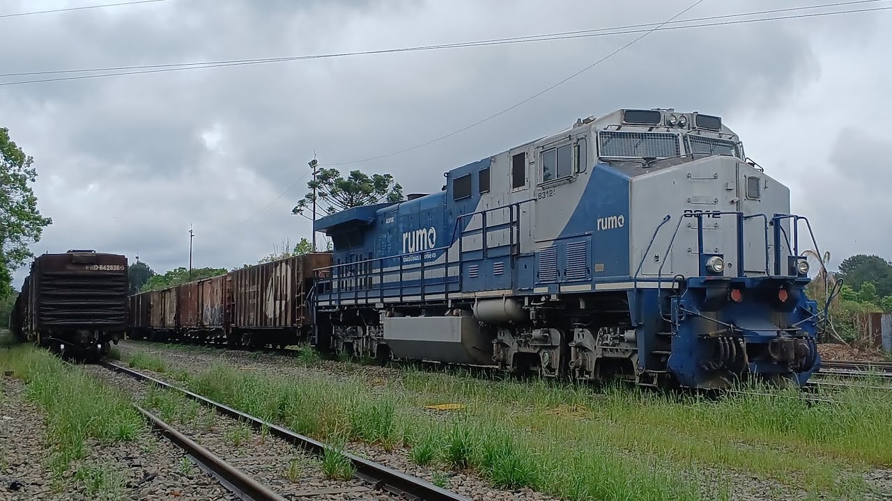 Conhecendo a locomotiva GE DASH-9 de perto em Rio Negro/PR - LRO 