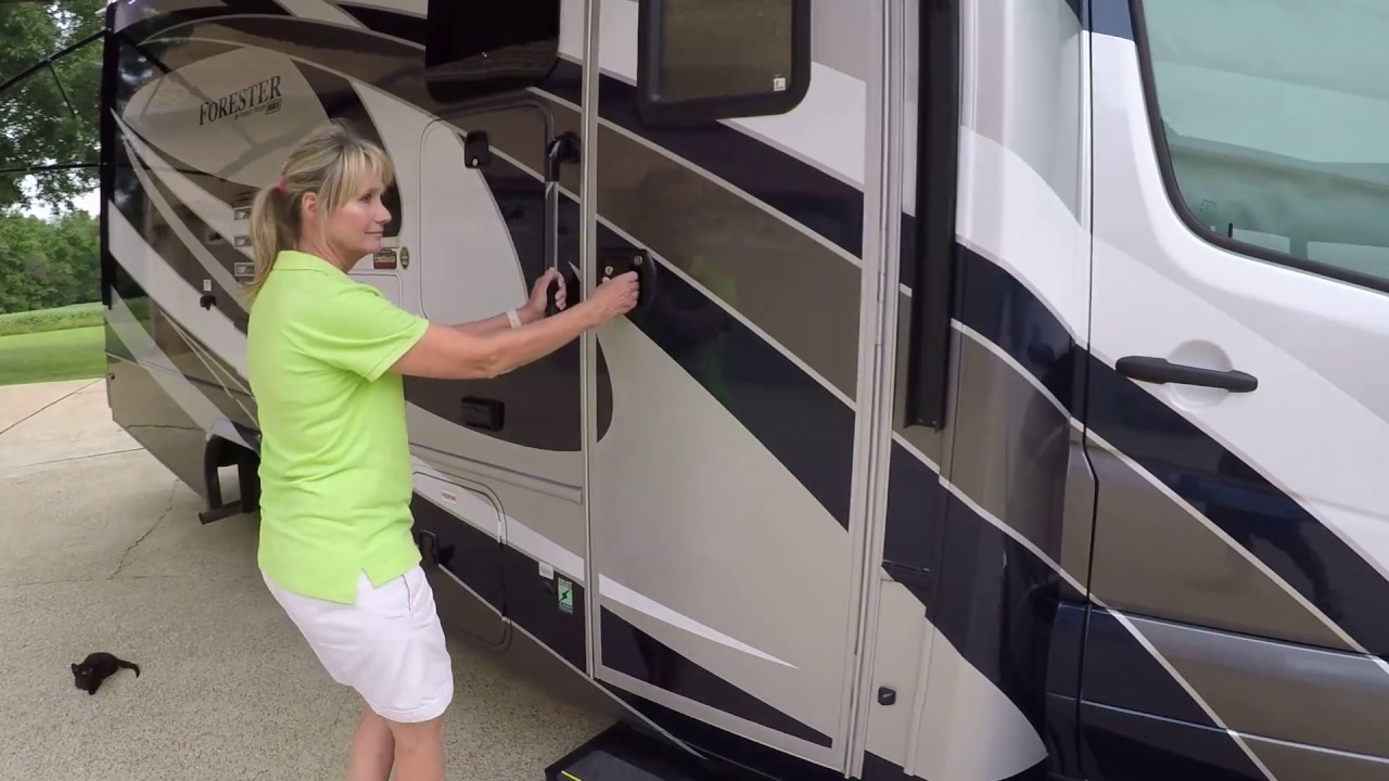 West TN 2018 Forest River 2401WS Mercedes Benz Sprinter Diesel Motors Home RV for sale info www suns