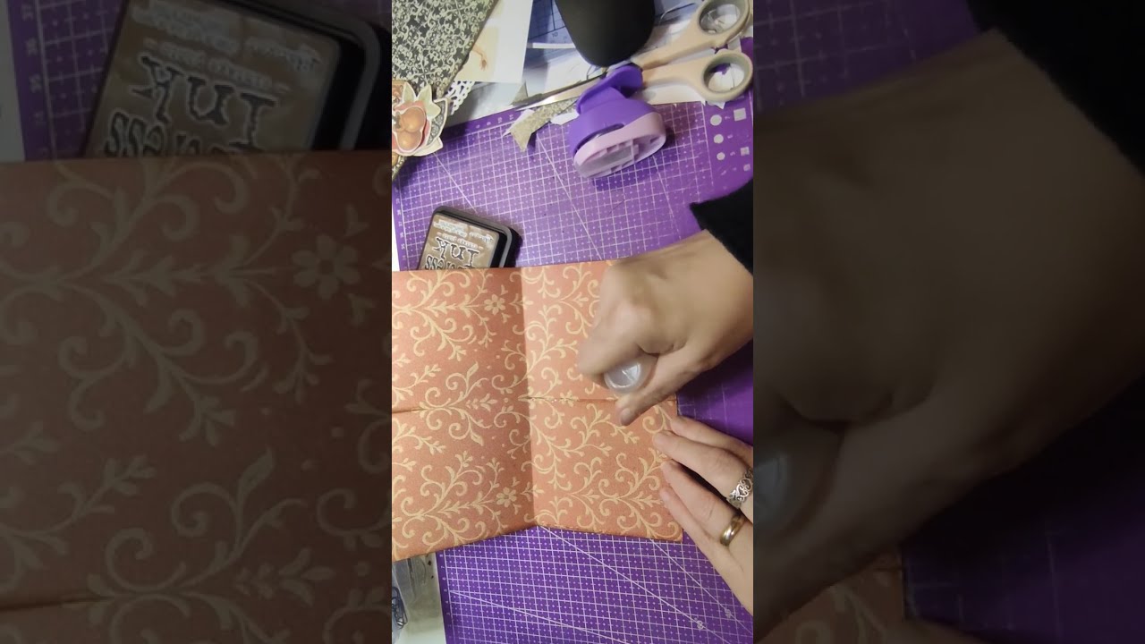 Tuto : réalisons une pochette qui peut être ajoutée dans un mini album ou un junk journal