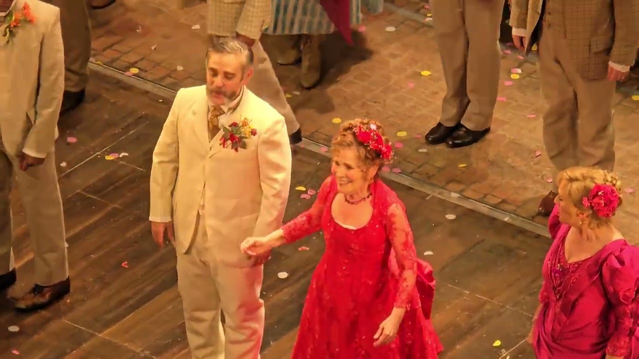 Hello Dolly! Musical - London Palladium Curtain Call. Imelda Staunton Andy Nyman Jenna Russell