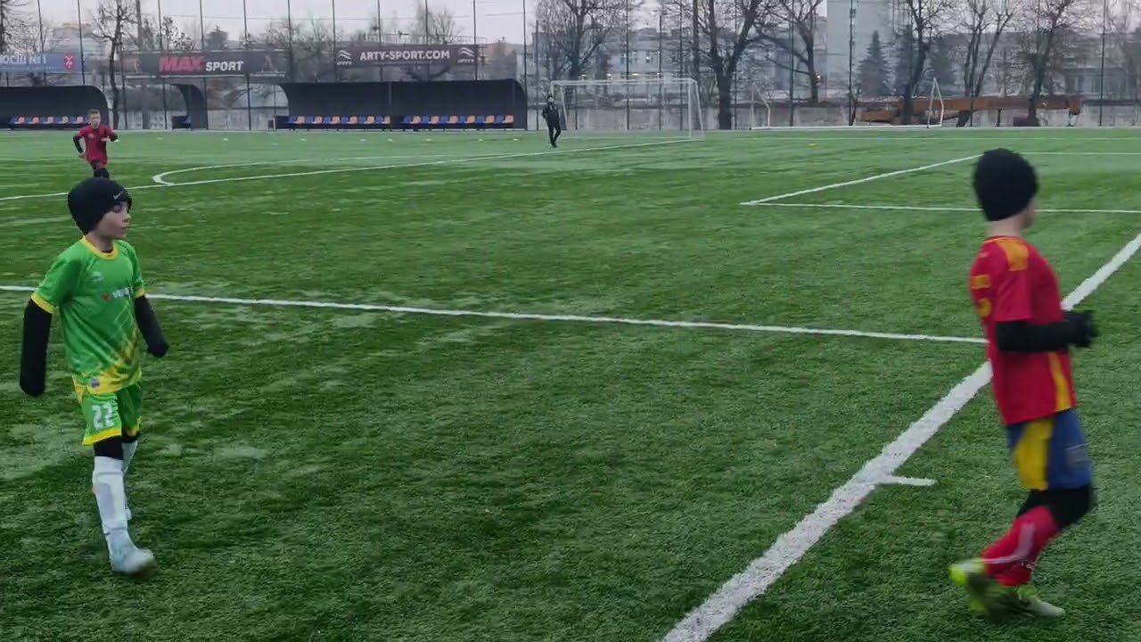 ДЮСШ 1 (1) 0:2 СТАРБОЛ 