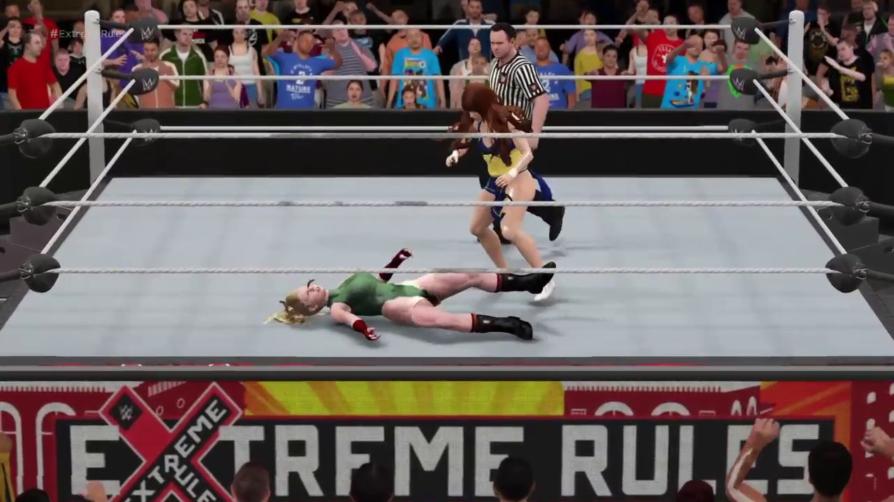 WWE 2K17 Chun-Li vs. Cammy White - Extreme Rules