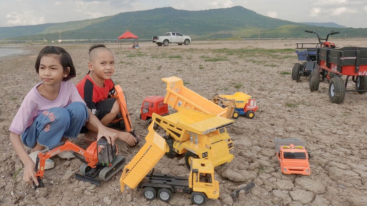 ขับรถเล่นที่เขื่อนลำตะคลองน้ำแห้งเห็นถนนมิตรภาพสายเก่า | น้องโก๊ะพี่แอมป์