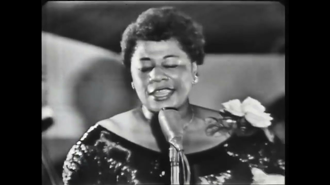 Ella Fitzgerald &ndash; &ldquo;Cheek to Cheek&rdquo; (Live in Australia, 1961) | BP Super Show