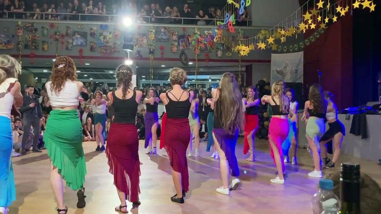 Studenti půlnoční překvapení MP 2024 GBN