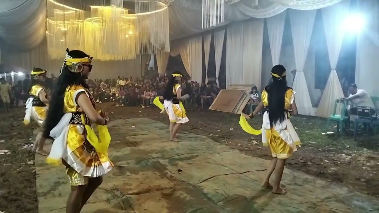 Tari pembuka #jaranan #keseniantradisional #kudalumping 