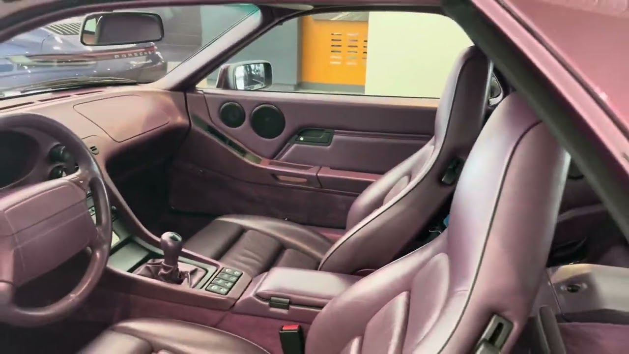 Продается Porsche 928 GT 1991 года выпуска (механическая коробка передач) у Майка Джонса.
