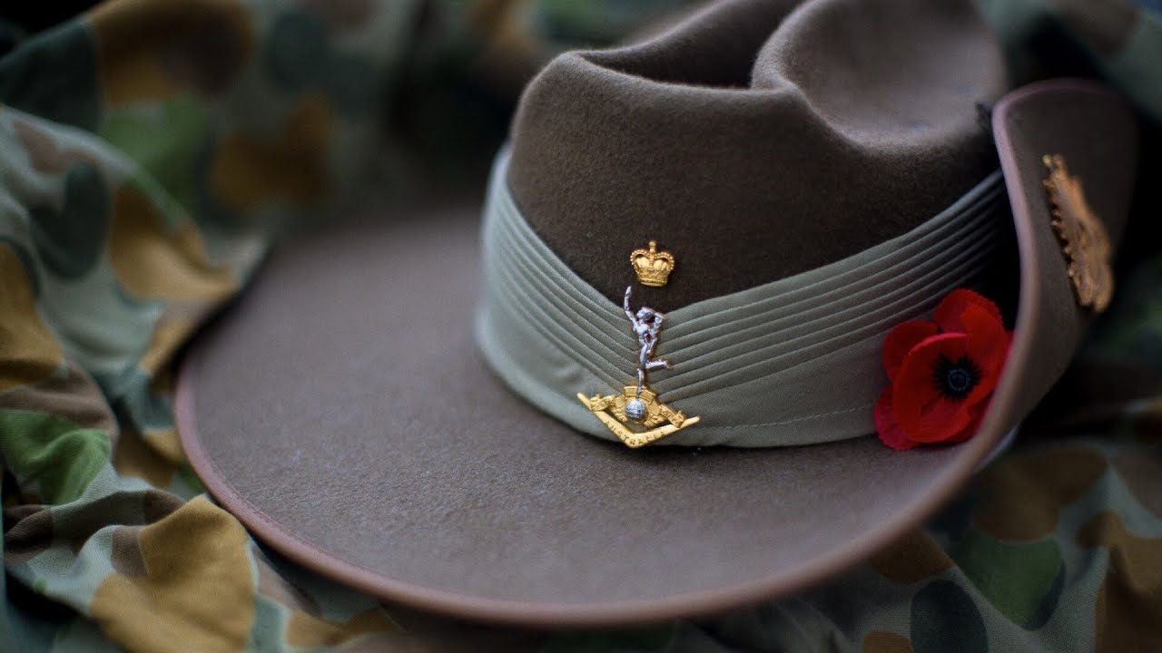 Anzac Day dawn service concludes in Sydney
