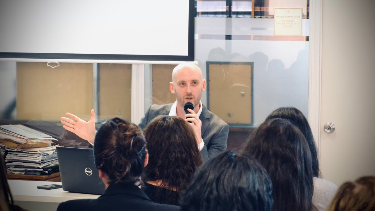 Inteligencia Artificial Aplicada al Derecho y a la Administración Pública / Dr. David Mielnik P1