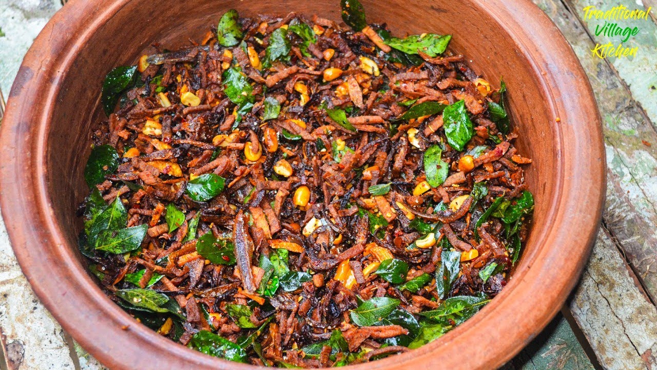 සතියක් වුනත් කල් තියන් කන්න පුලුවන් සුපිරි කොහිළ අල බැදුම | Lasia Spinosa Roots Fry
