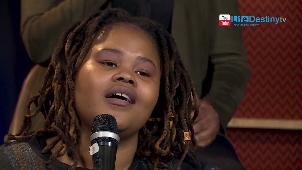 Moya oNgcwele, Mholi oThembekayo