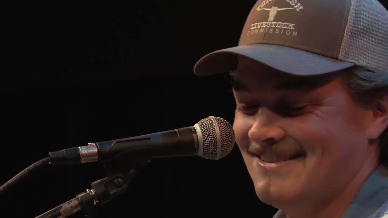 Zach Top - I Never Lie | 98.7 The Bull | PNC Live Studio Session