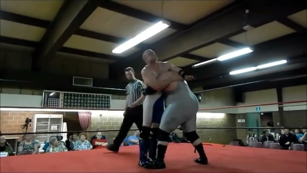15.05.30 Remi Petit Vs. JulienYoung (VPW Heavyweight Championship)