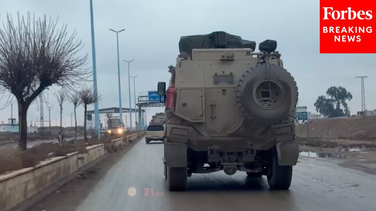 Syrian Army Enters Raqqa City Center After Pushing Out Kurdish Forces