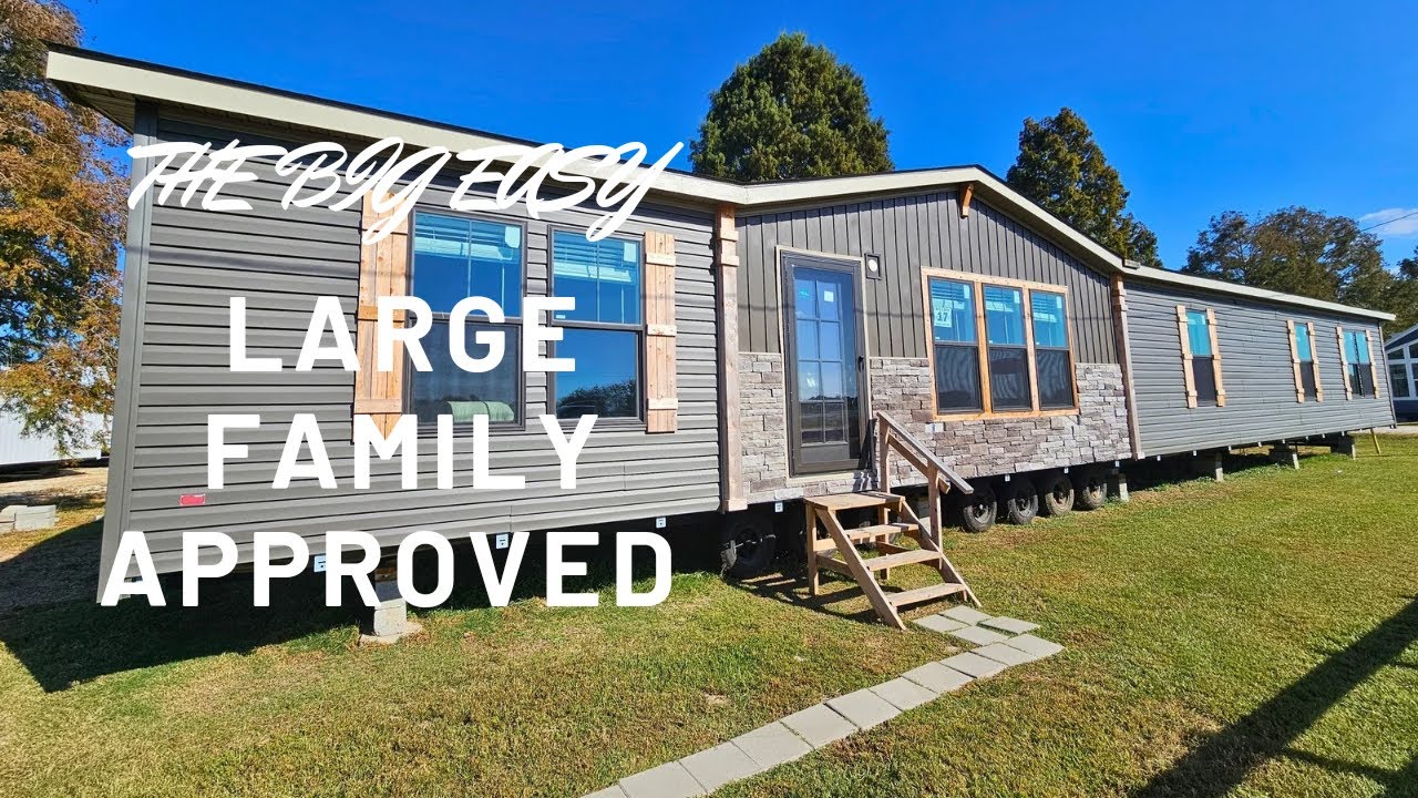 Tour the Big Easy by Southern Estates: Spacious 4-Bedroom, 3-Bath Manufactured Home
