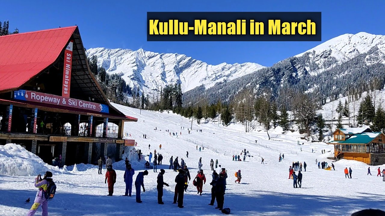 Kullu Manali in March during snowfall, Himachal Pradesh.