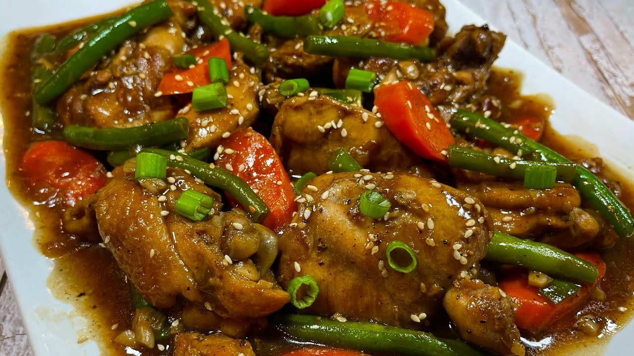 FILIPINO BRAISED CHICKEN | Braised Chicken Pinoy Style | Pinoy Simple Cooking