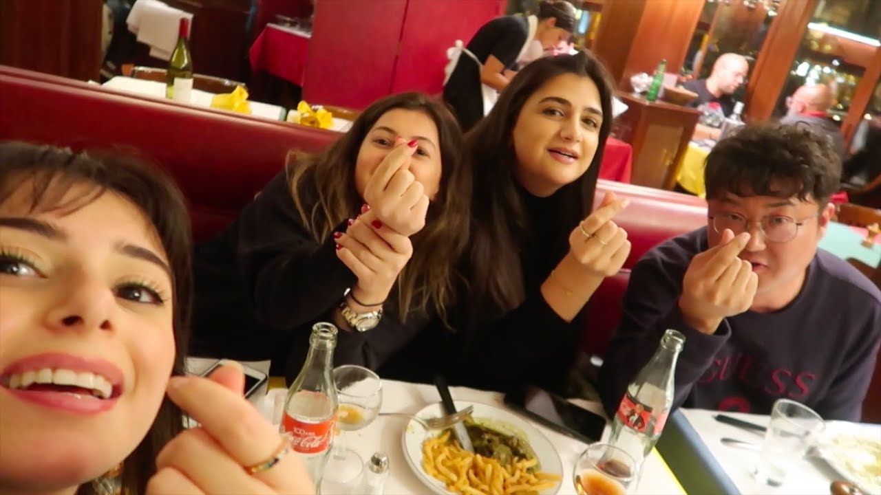 احتفلنا بعيد ميلاد رفيقتي بمطعم بباريس 🍰💝 | My Best Friend's Birthday in Paris | MARITTA MOMENTS
