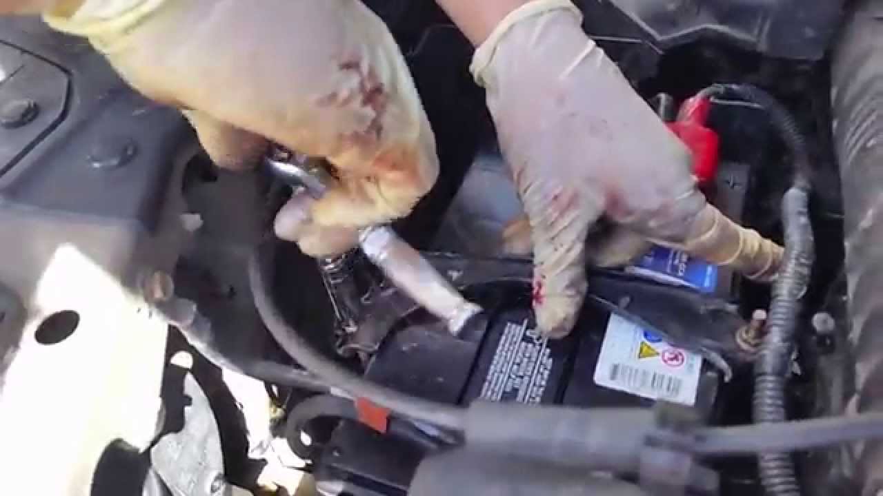 Replacing Honda pilot Battery | EASY