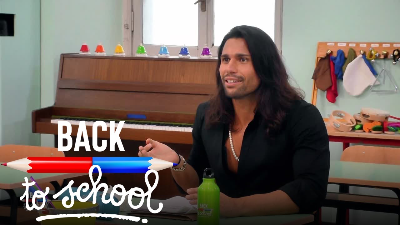 Back to school - Luca Onestini e la lezione di siciliano con il maestrino Valerio