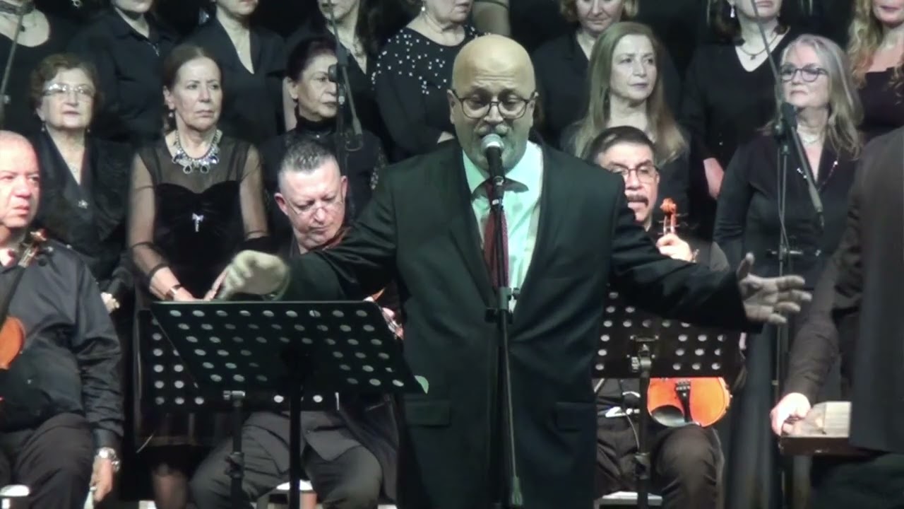 Seninle Bir Dakika  **  Bora MAZACIOĞLU